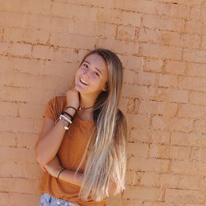 Meet your Posher, Mallory